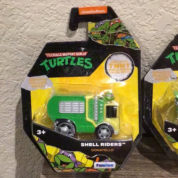 Teenage Mutant Ninja Turtles TMNT Nickelodeon Shell Riders Set Of 4 Cars New - Picture 6 of 9
